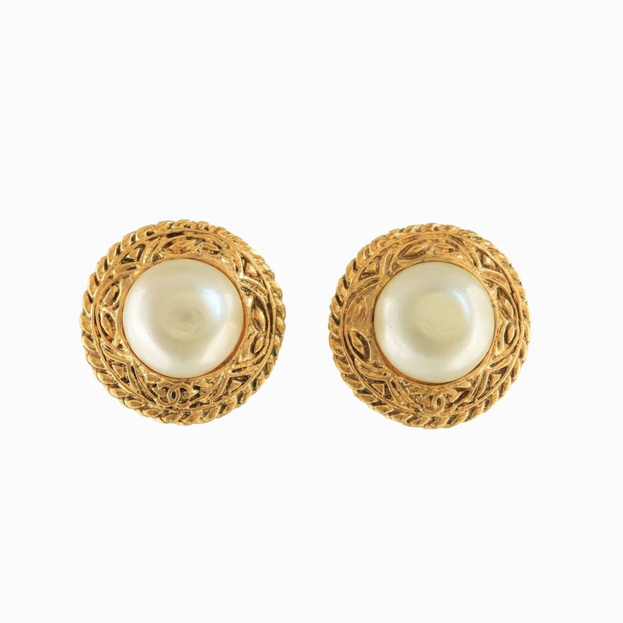 Vintage Chanel Clip-On Earrings